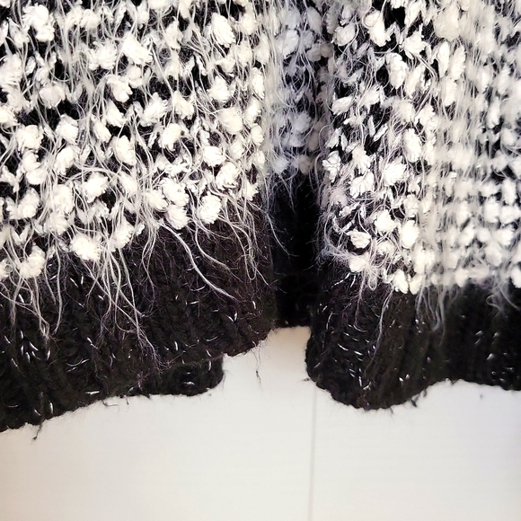 Justice Pullover Hooded Sweater V Neck Long Sleeve Sparkles Striped Black 8 - Picture 11 of 15